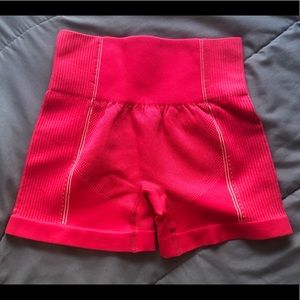 Seamless Power Shorts